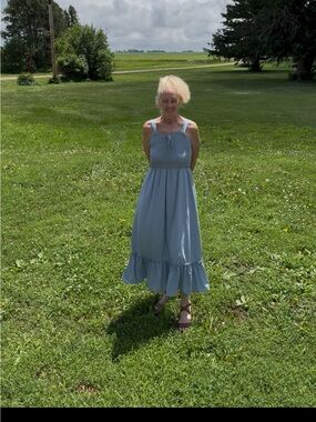 Sleeveless Smocked Midi Dress in Light Blue